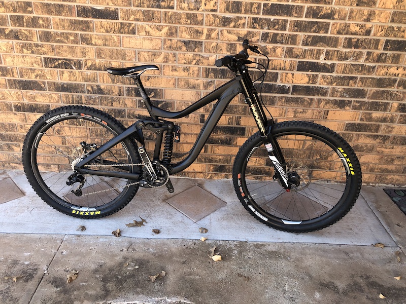 2016 Giant Glory Medium Upgraded For Sale