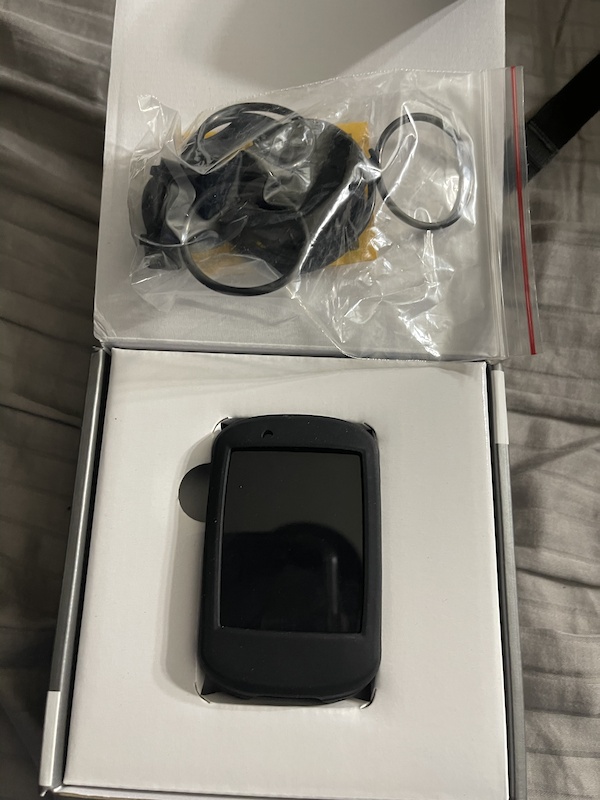 2021 Garmin Edge 530 silicone case/glass protection For Sale