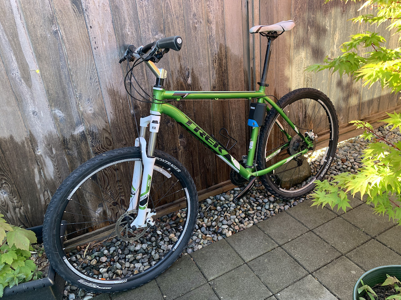 Slack Light」「2012 TREK MARLIN 29er 」 2012 Trek Marlin