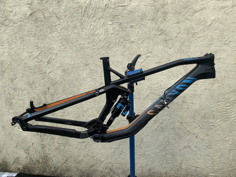 canyon strive frame