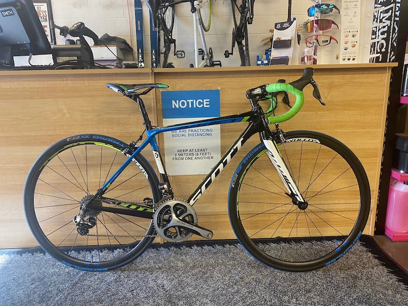 2015 scott addict team issue