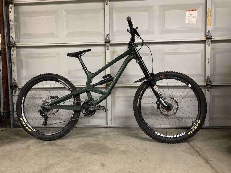 commencal furious essential