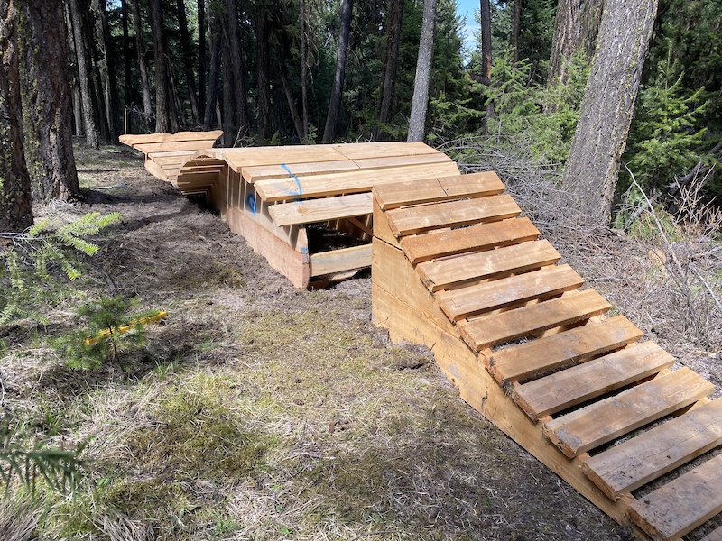 99 Mile Enduro Trails, 100 Mile House Mountain Biking Trails Trailforks