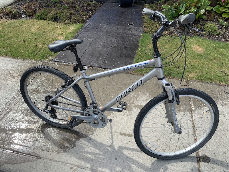 2008 Norco Citadel 16” frame size M, Hybrid bike For Sale