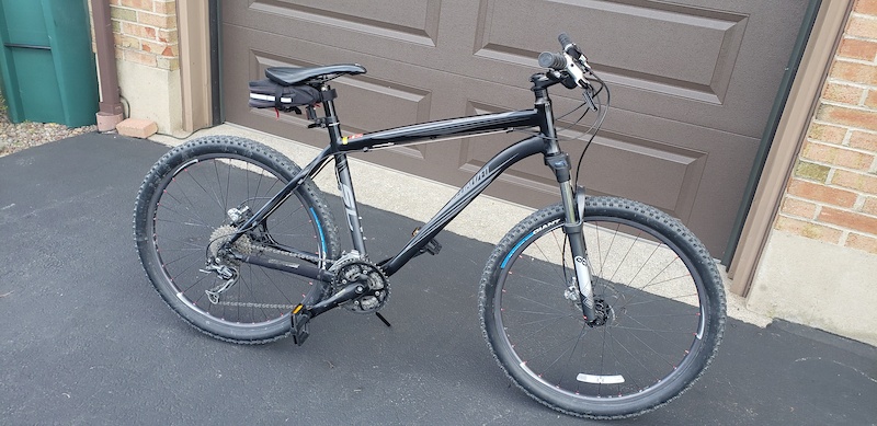 2010 Specialized Rockhopper SL For Sale