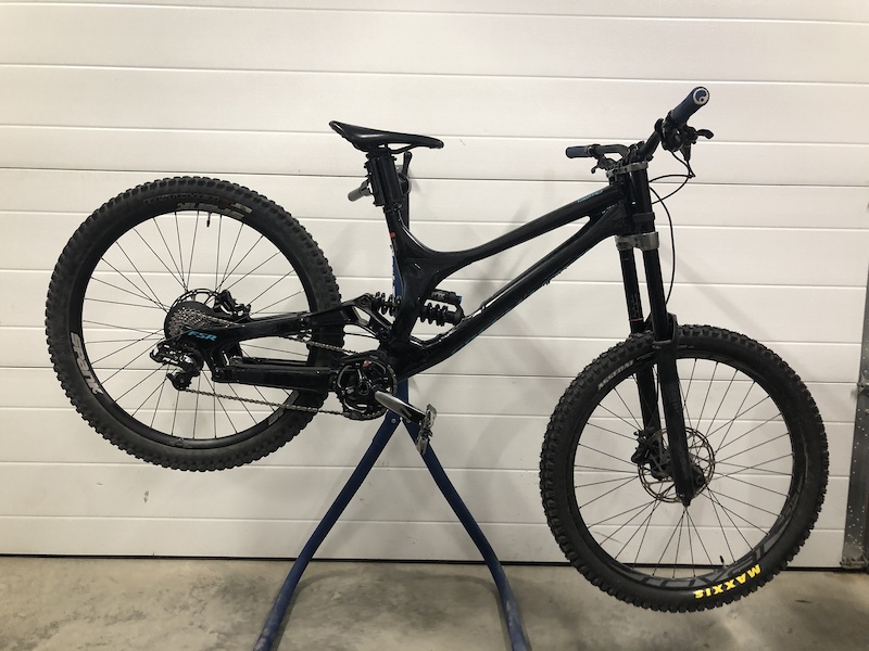 Specialized demo discount 8 alloy 2019