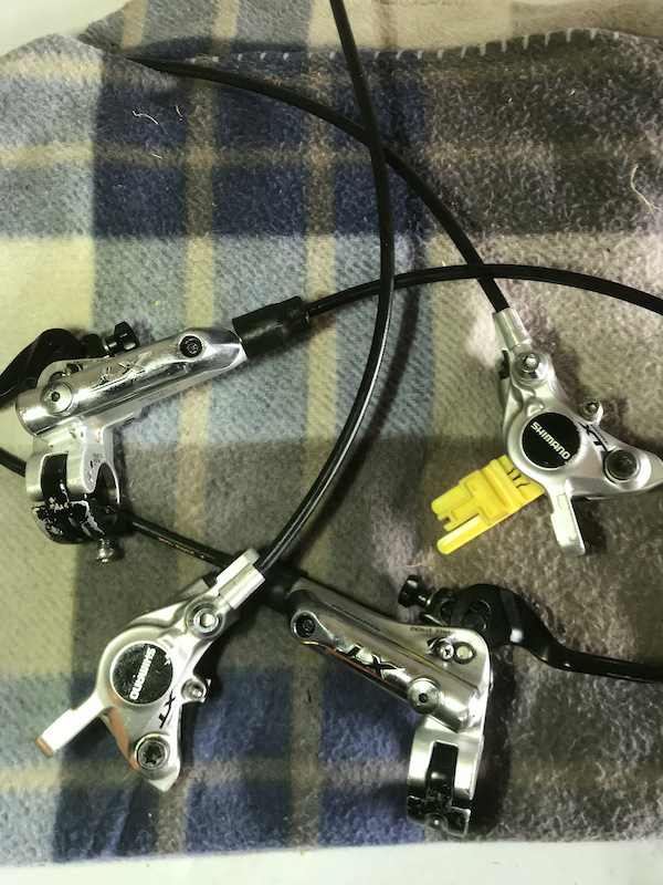 xt m785 brakes