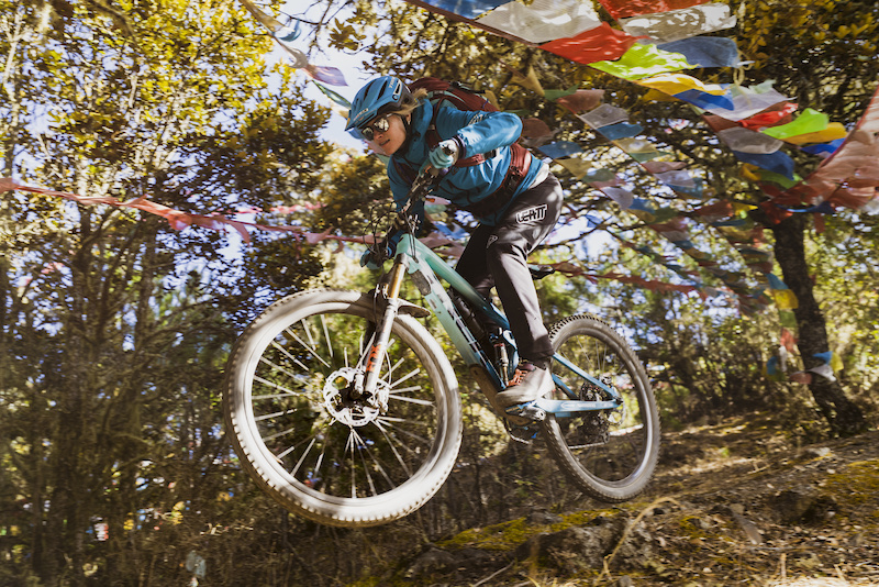 Video Photo Story Steffi Marth Nathalie Schneitter S Yunnan China Adventure Pinkbike