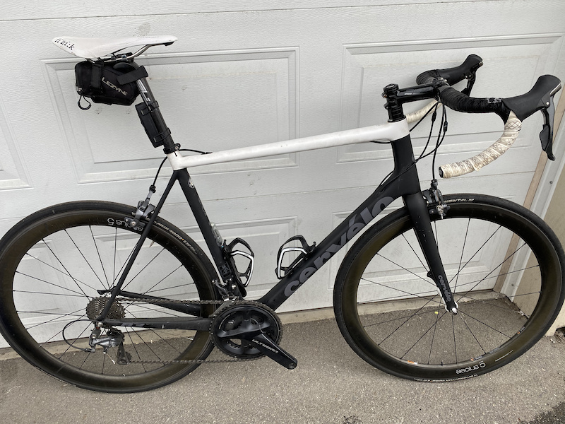 2016 Cervelo R3 58 cm w/ Aeolus 5 For Sale