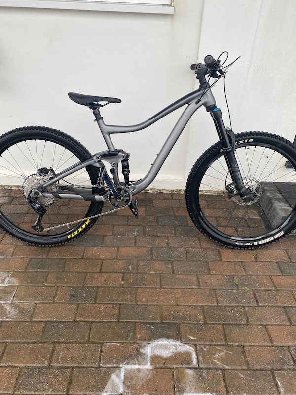 2020 giant trance 2