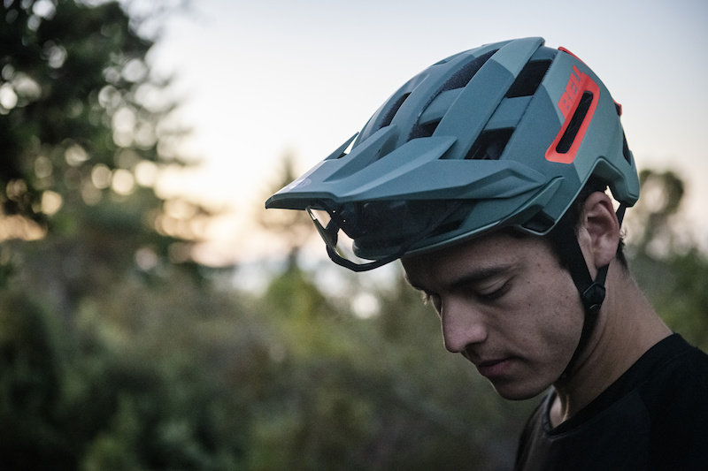 best mountain biking helmets 2021