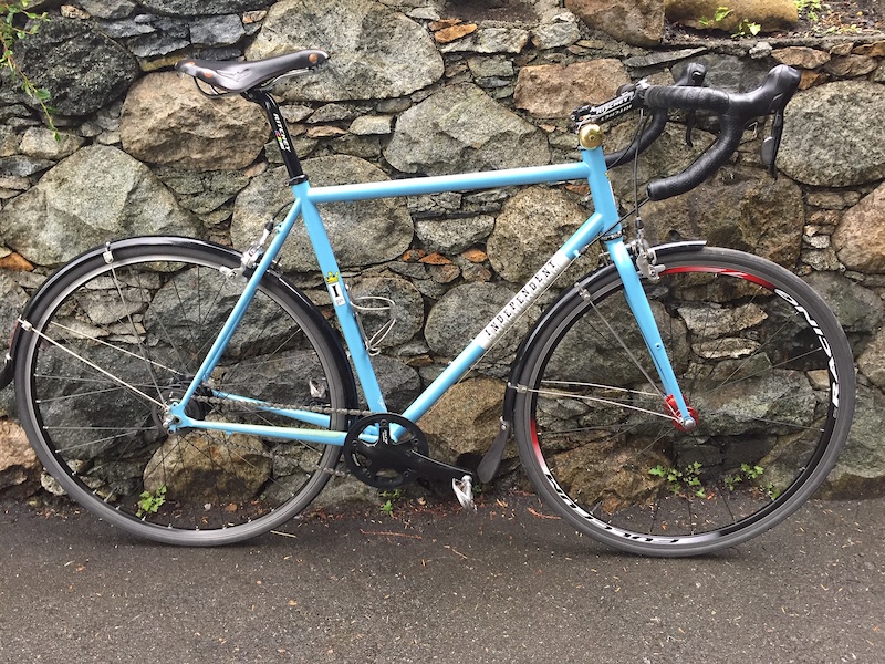 Independent fabrication cheap club racer