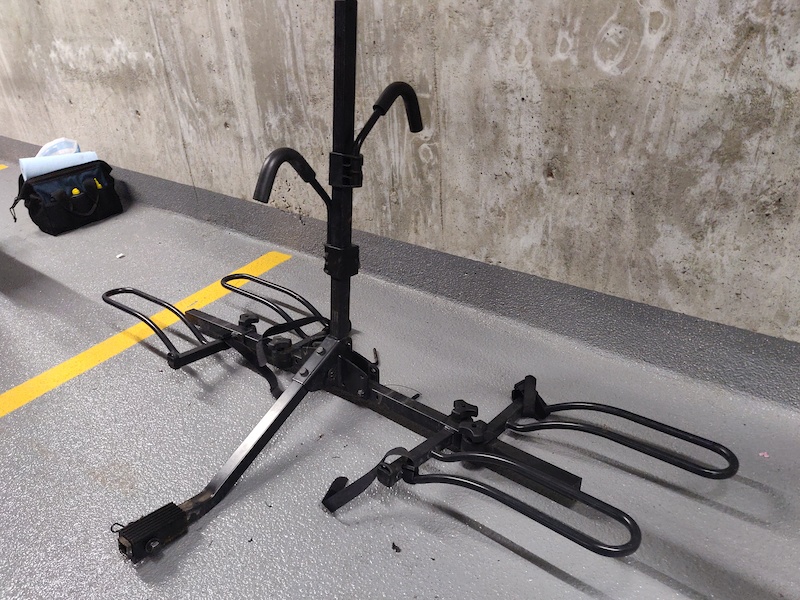 ccm 2 bike rack