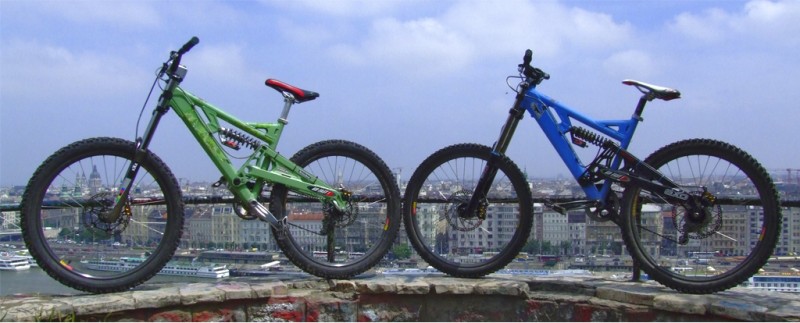 green: my
blue: et's bike