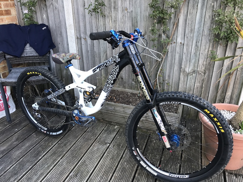 Commencal supreme cheap dh 2014