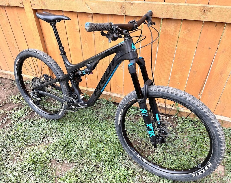 2018 Pivot Mach 5.5 Medium For Sale