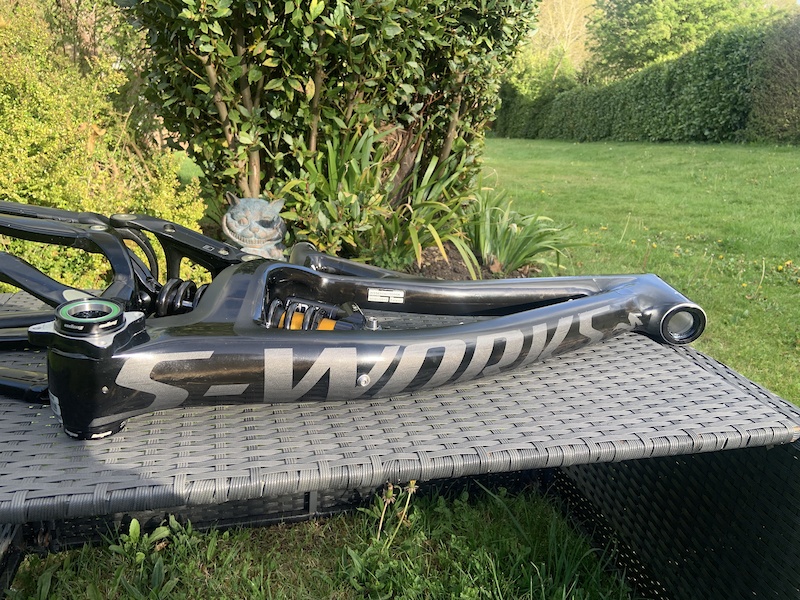 Specialized Demo 8 Carbon SWorks Downhill Frame For Sale