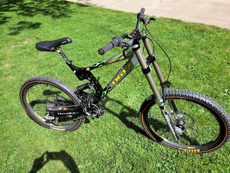 2003 *NEW* Rocky Mountain RM7 18" Custom Wade Simmons For Sale