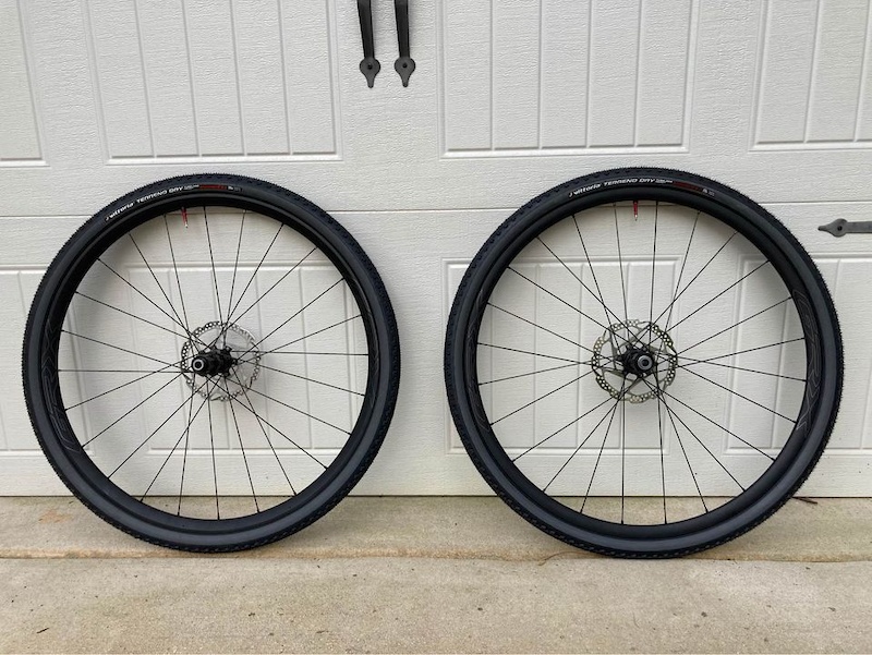 shimano grx wheelset 700c