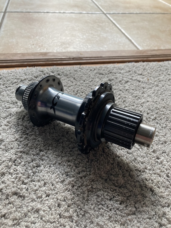 xtr hubs price