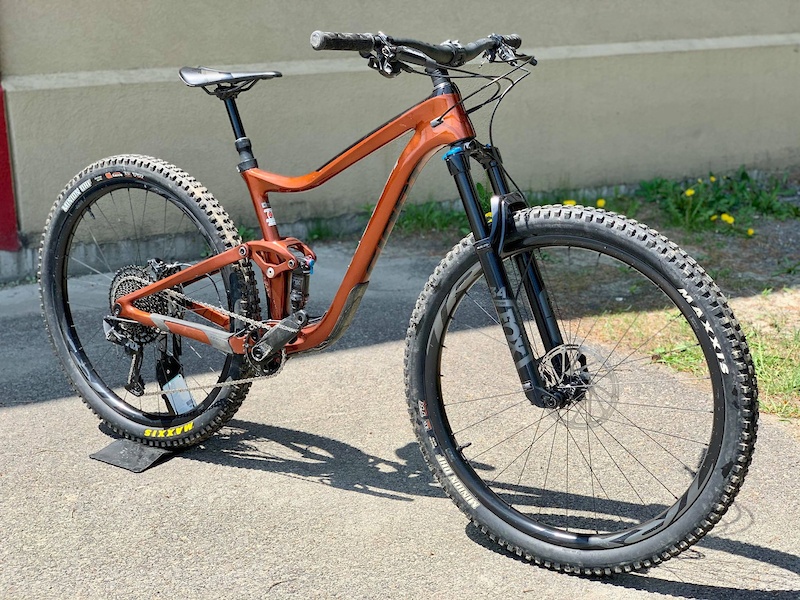 giant trance carbon 2020