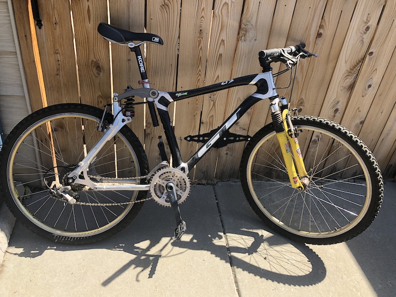 GT LTS Carbon Fiber Full Suspension Mountain Bike For Sale