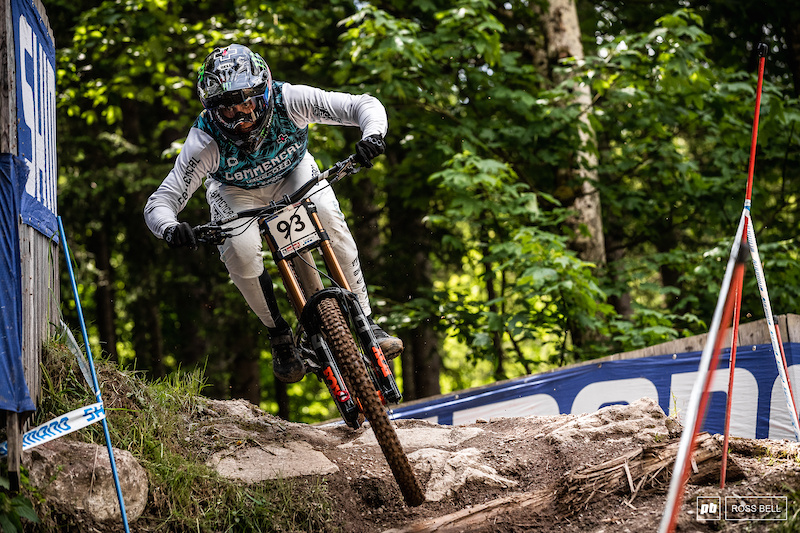 Update: Amaury Pierron Airlifted from French Cup DH Race - Pinkbike