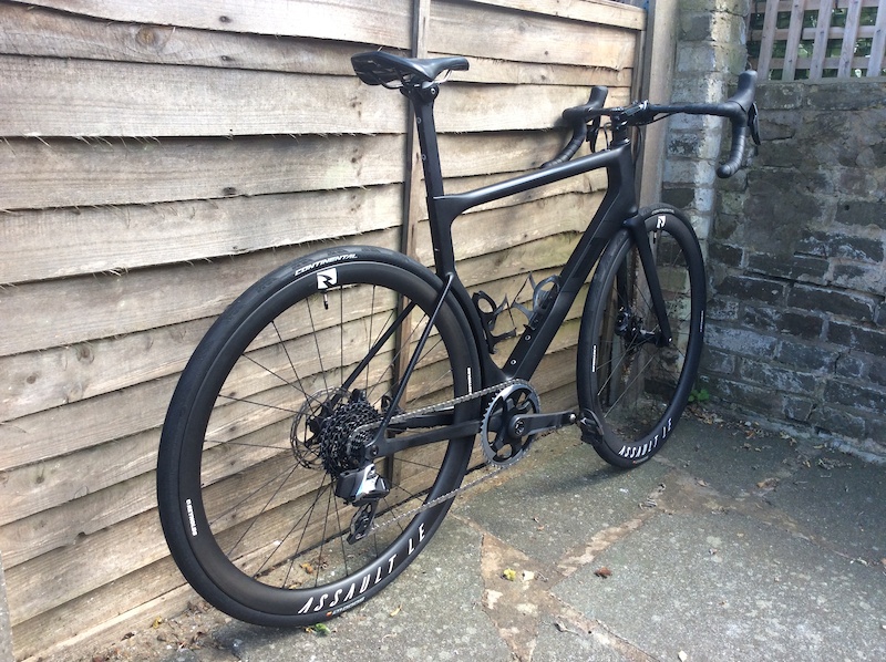 3t strada team stealth road frameset