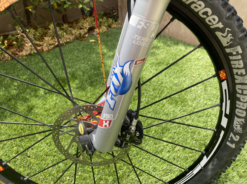 2006 Specialized Stumpjumper S-Works Carbon Hardtail 18