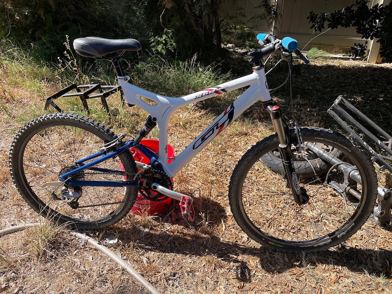 Gt xcr deals 1000 mountain bike