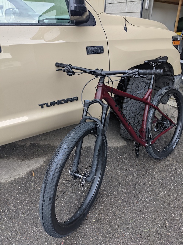 2019 trek stache 7 blue book