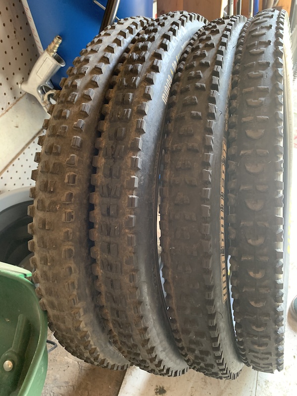 maxxis 26 tires