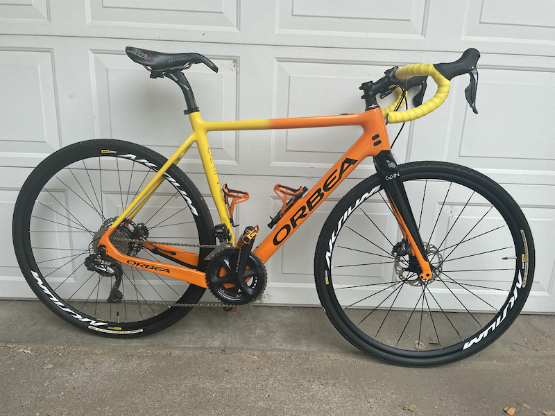 2020 Orbea Gain M20I Gravel Bike Di2 