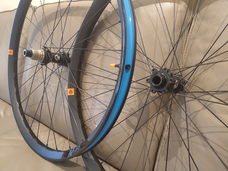 2021 Box One TR36 offset carbon wheelset For Sale
