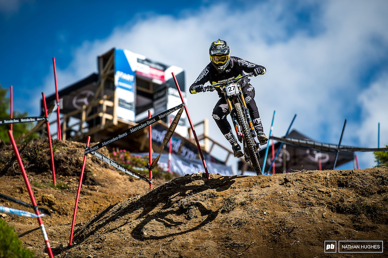 Photo Epic Qualifying Les Gets World Cup DH 2021 Pinkbike