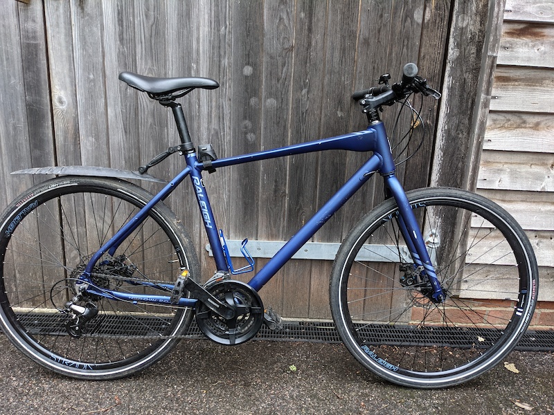 2020 Raleigh Strada 2 650B Disc Hybrid Bike Blue For Sale