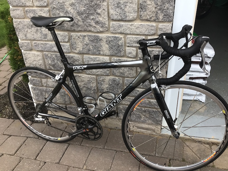 Giant tcr c1 online road bike