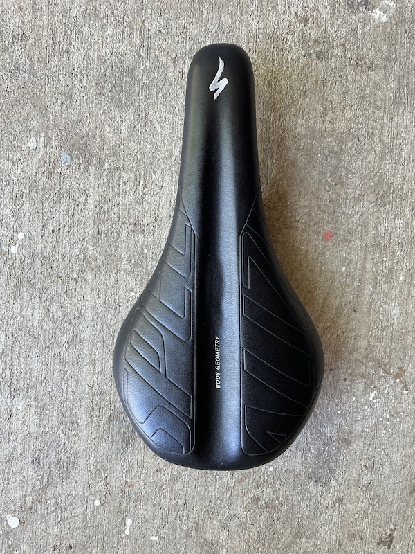 Specialized henge sport sales saddle