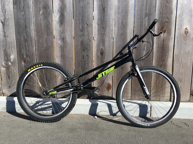 Bicycle Jitsie Varial 26 Trial Bike Jitsie 2025