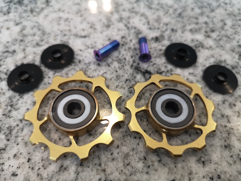 SLF Motion Hyper Titanium Ceramic Pulley Wheels 11T For Sale