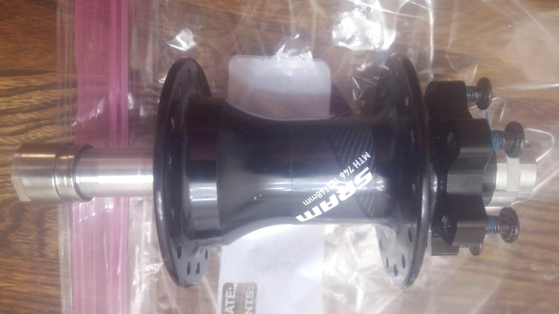 sram 746 rear disc hub