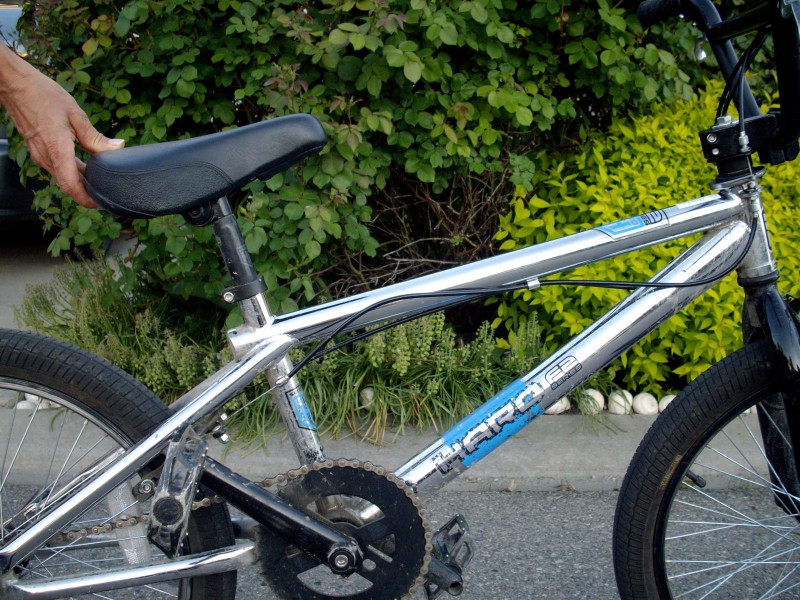 2006 haro f2