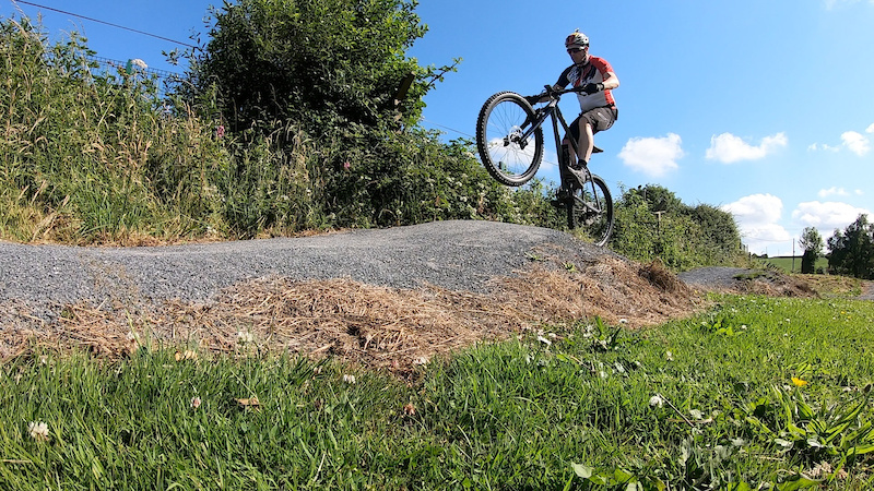 Billy neill outlet bike track