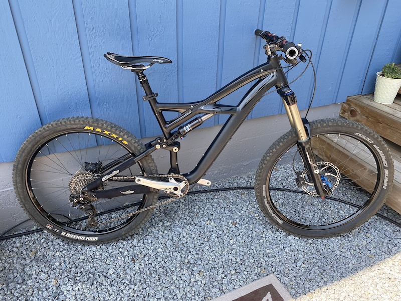 2011 Specialized Enduro Medium 26” For Sale