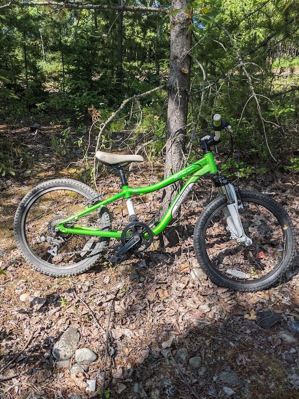 specialized hotrock 20 2012