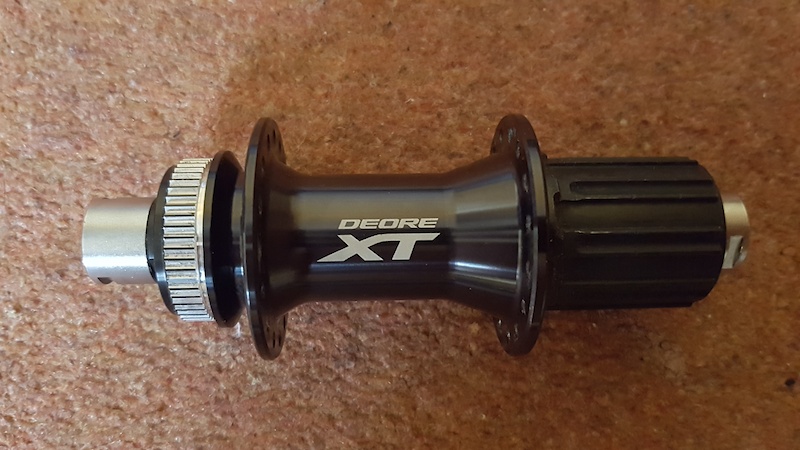 shimano xt rear hub service