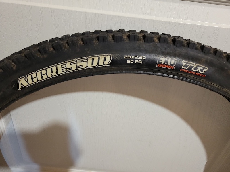 maxxis aggressor 26 inch