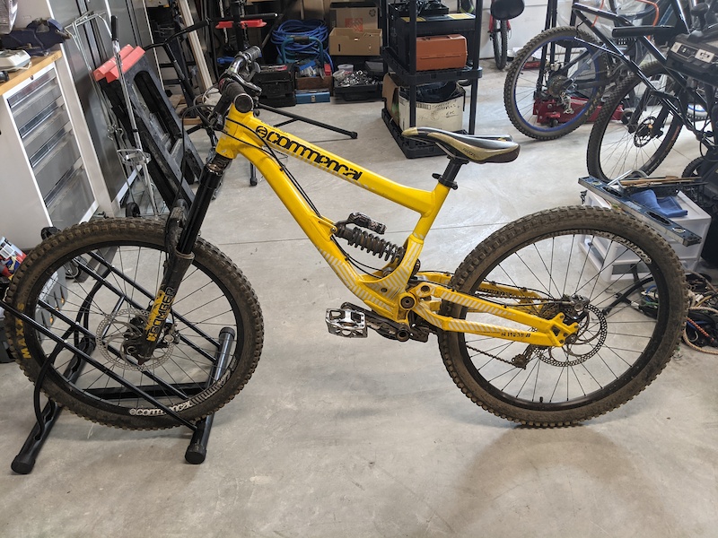 Commencal supreme 2025 8 2011