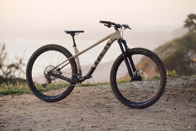 First Look 2022 Trek Roscoe Hardtail Pinkbike