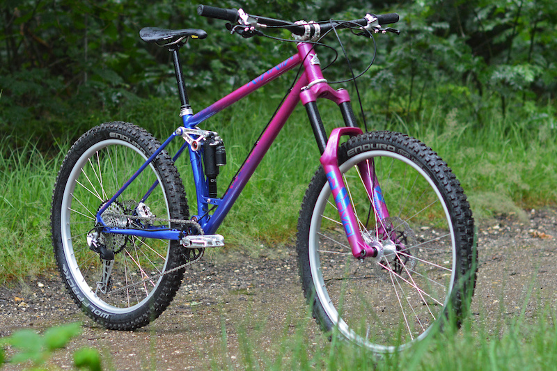 Pink bike online frame